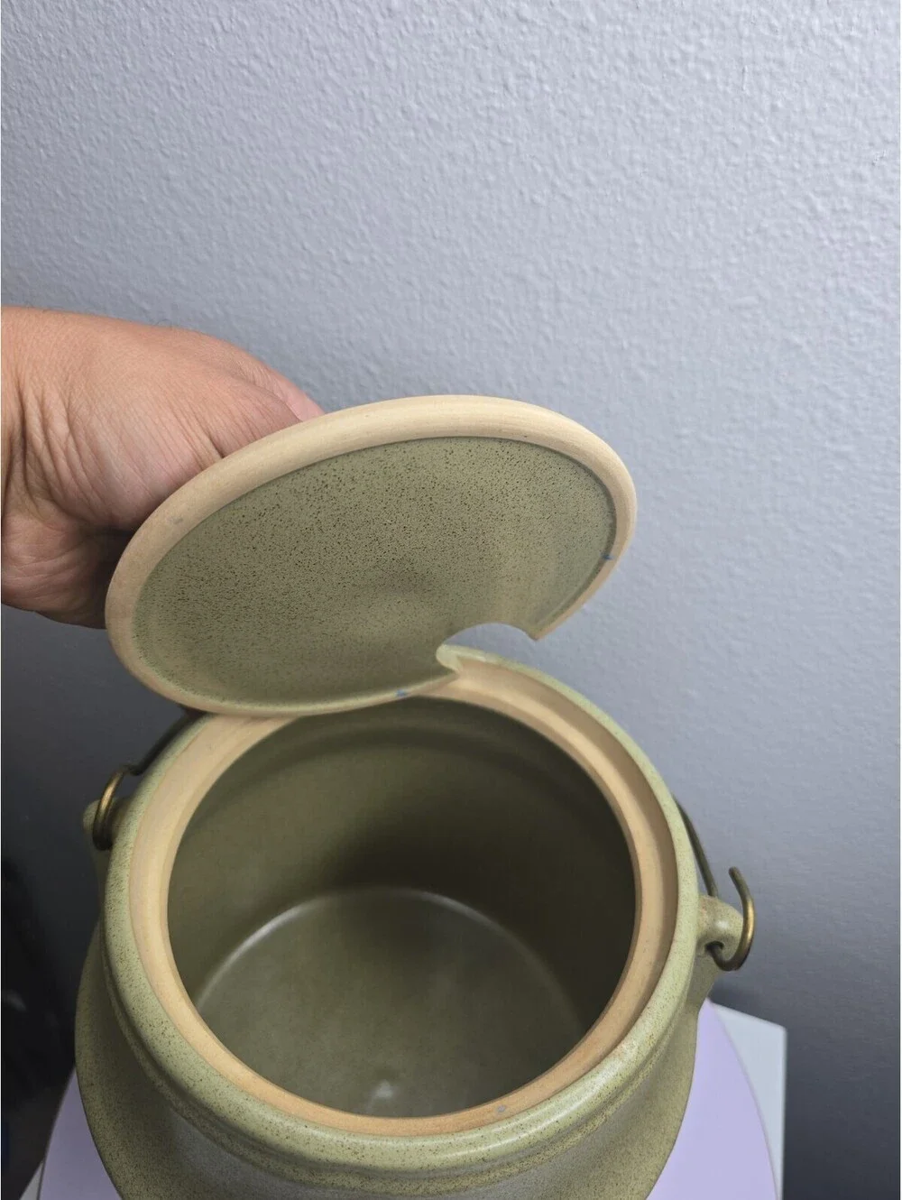 Monmouth Wire Handled Stoneware Crock Oven Proof 8 In